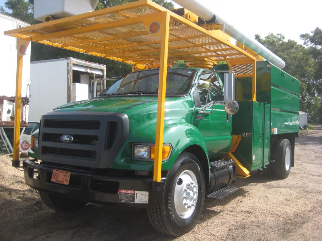 2011 FORD F750